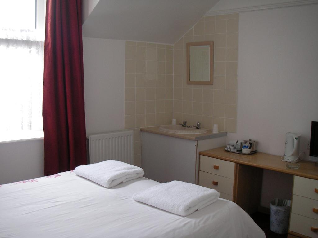 The Melrose Hotel Клактън он Сий Стая снимка